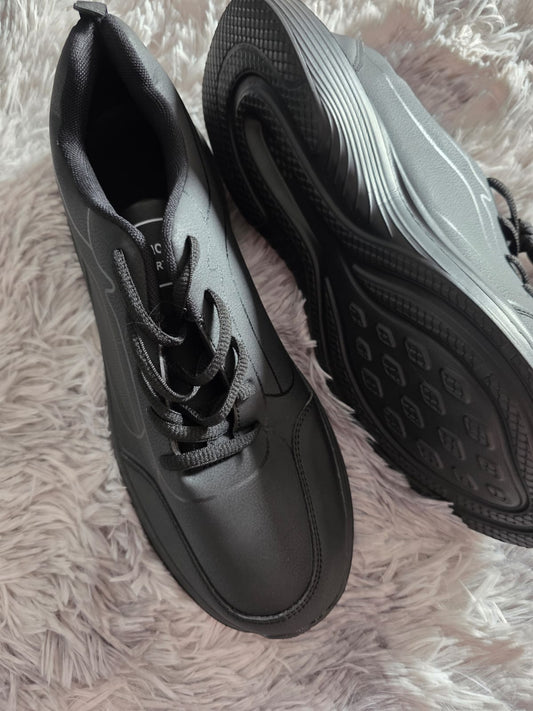 (Calzado) Zapatilla Deportiva Negra